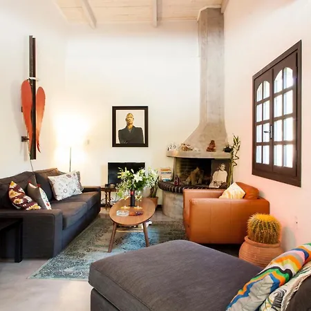 Case de vacanță Karteros House 1300meters From The Beach! Heraklion
